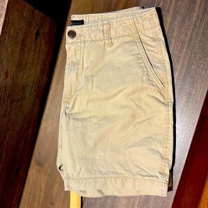 Men’s Aéropostale flat front shorts size 30 w/ 7” inseam